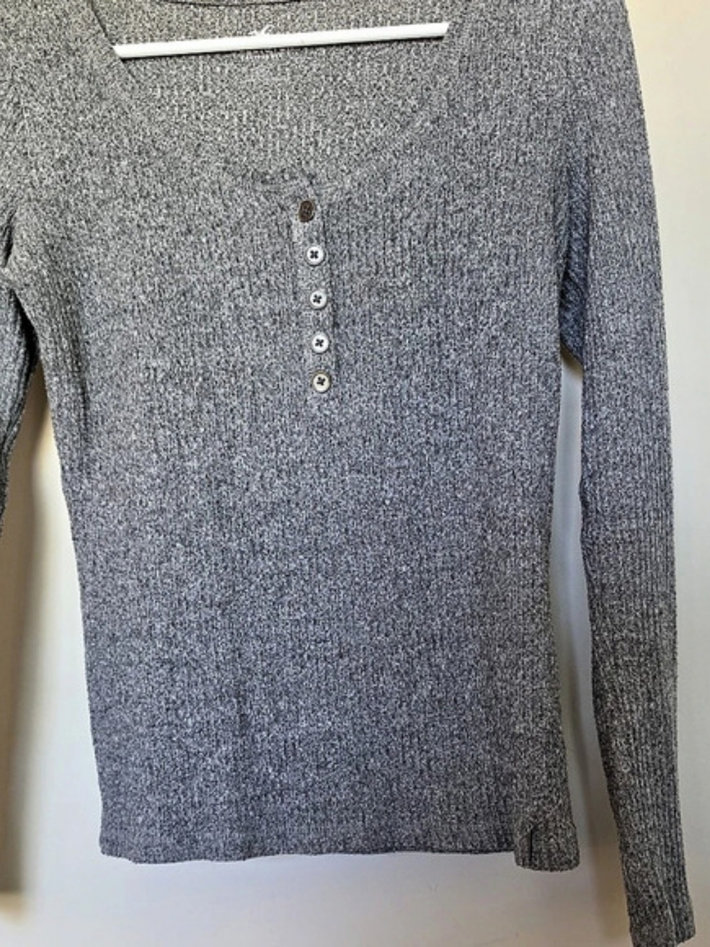 Hollister Gray Long Sleeve Button-Front Sweater